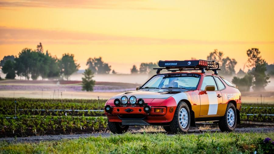  Porsche 924 S Baja Rally Car 1987 года  (фото 13 из 21)